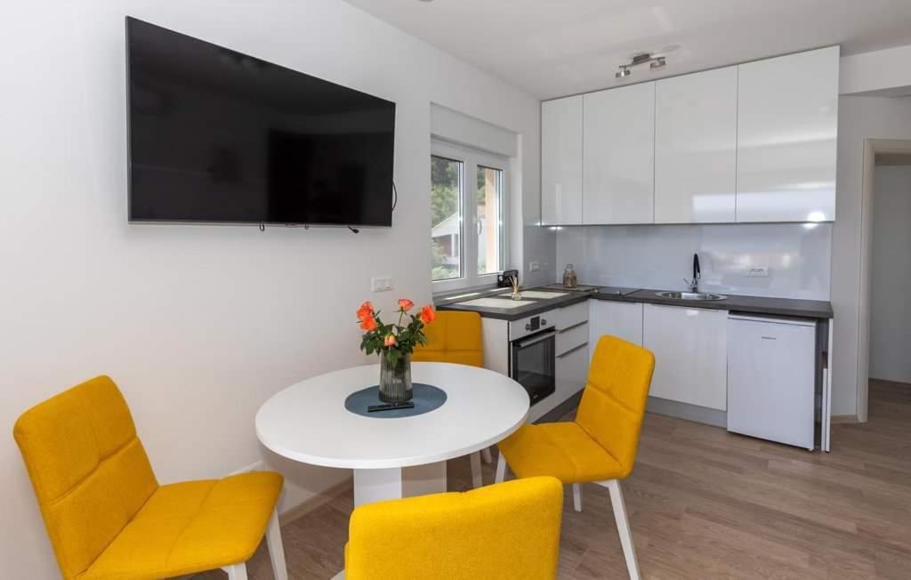 Norin Apartement Klek Dış mekan fotoğraf